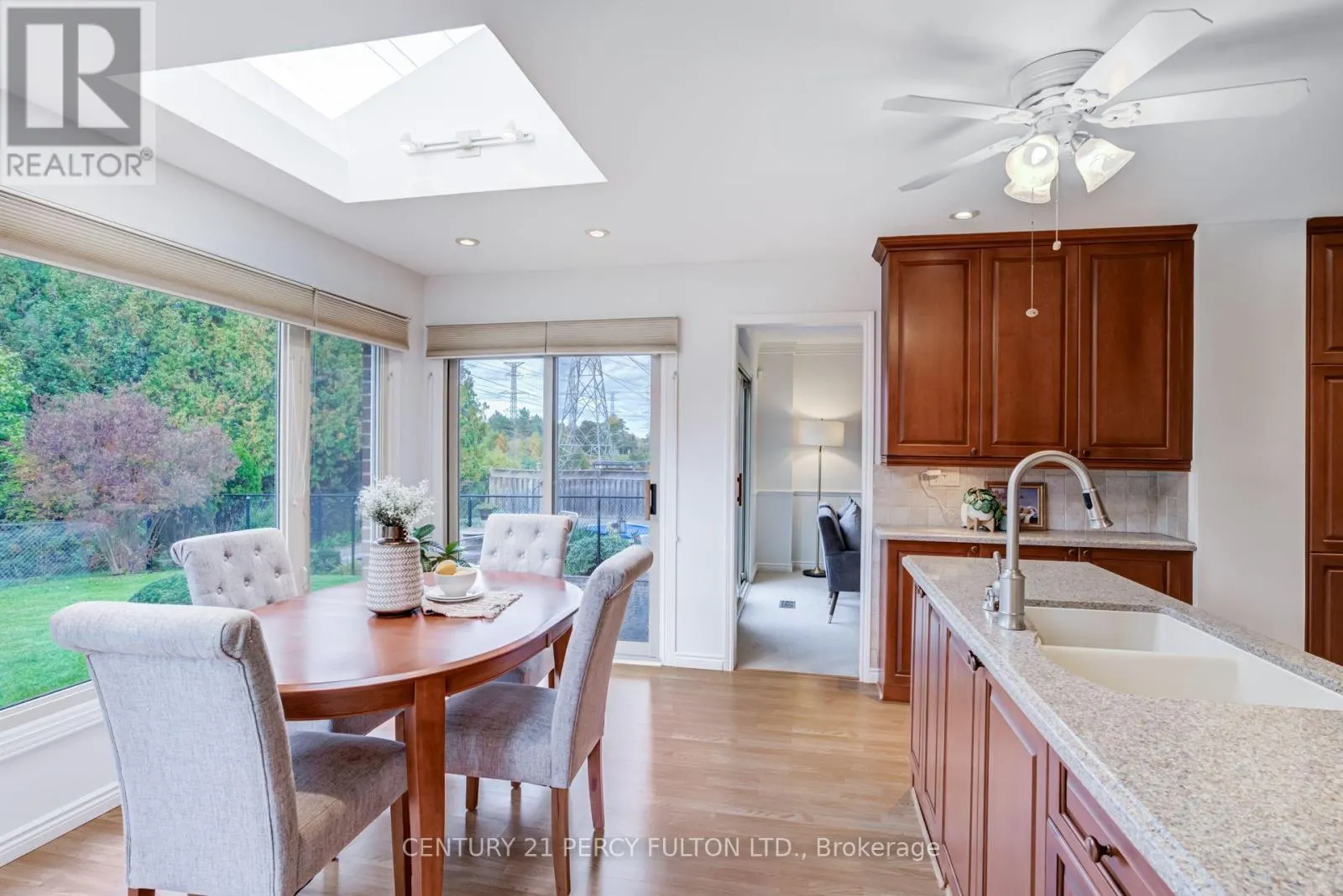1204 BRAMBLEWOOD COURT