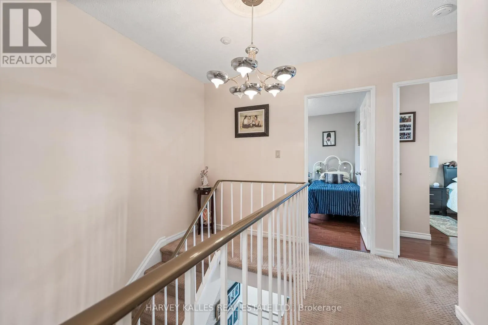 301 - 10 CRESCENT TOWN ROAD