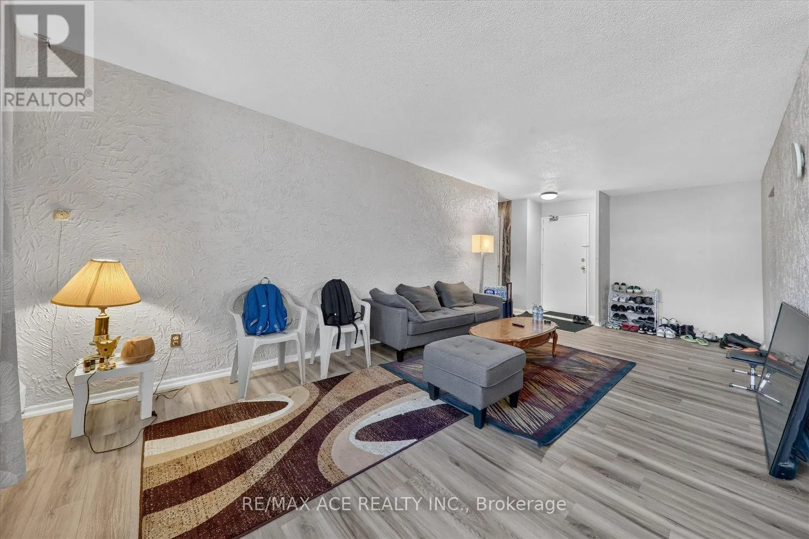 311 - 180 MARKHAM ROAD