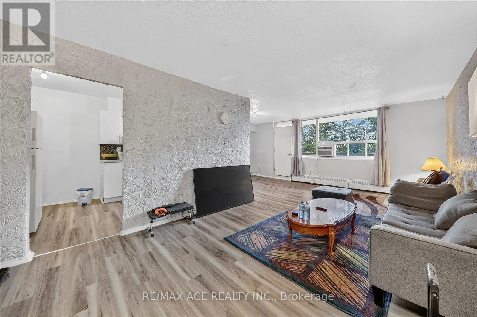311 - 180 MARKHAM ROAD