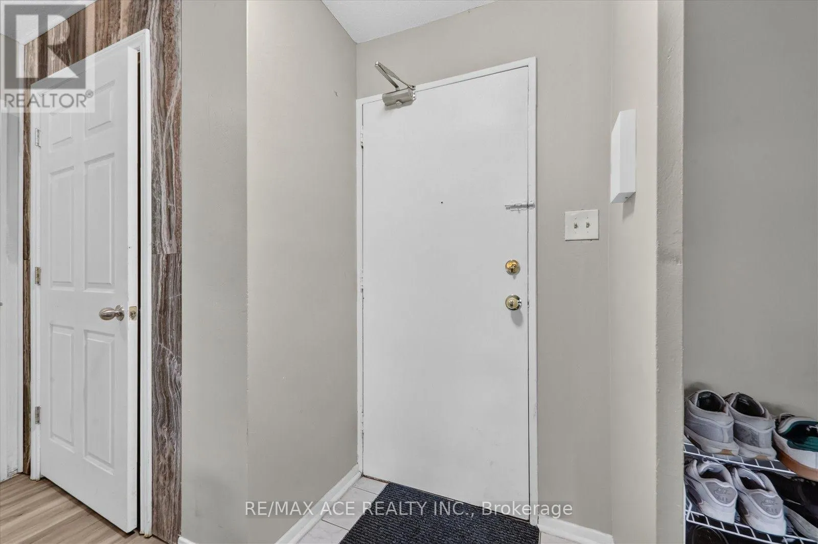 311 - 180 MARKHAM ROAD