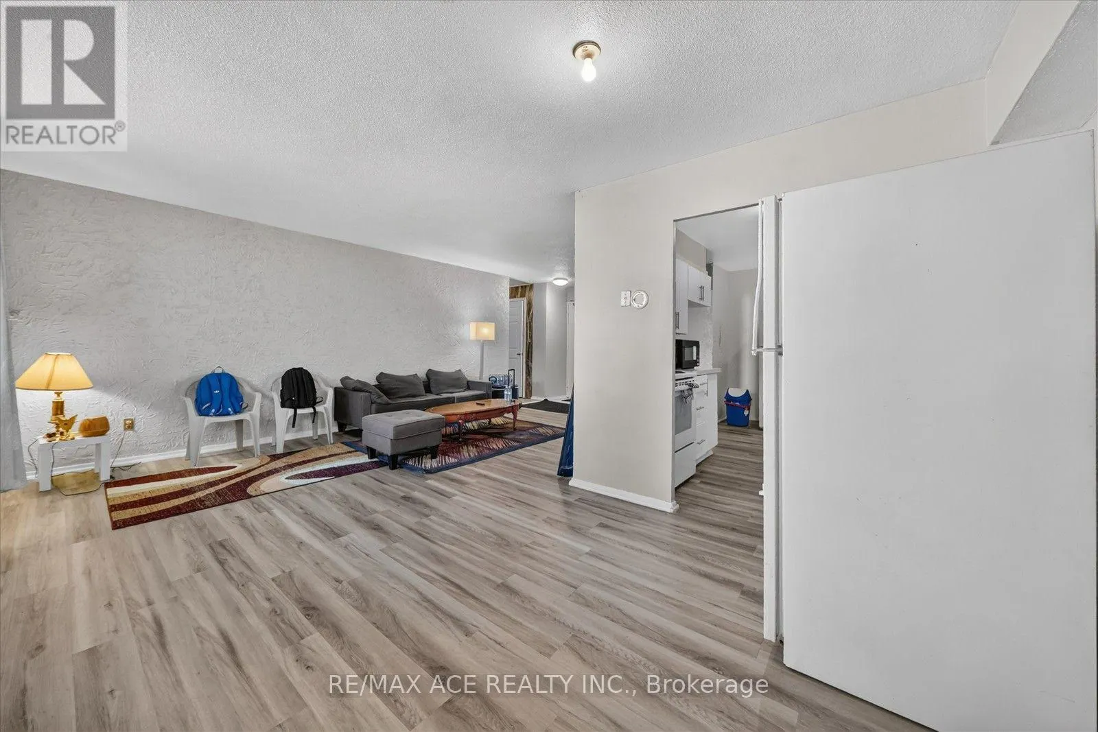311 - 180 MARKHAM ROAD