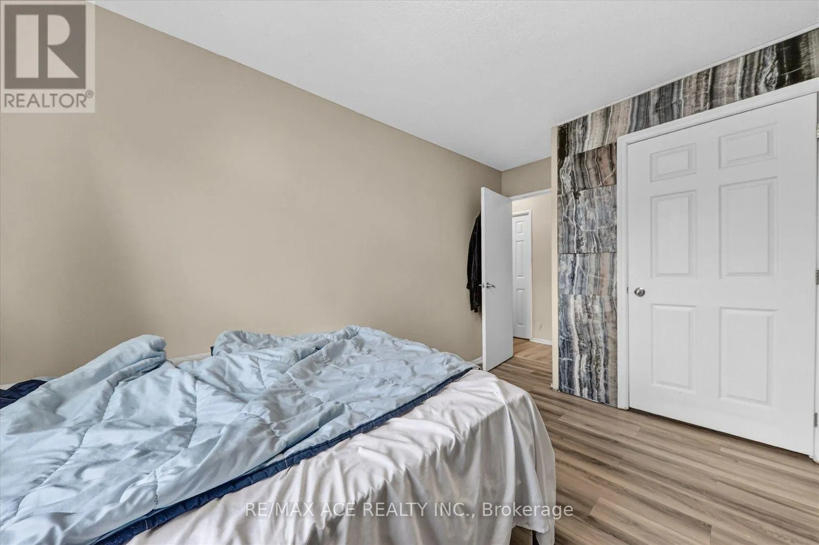 311 - 180 MARKHAM ROAD