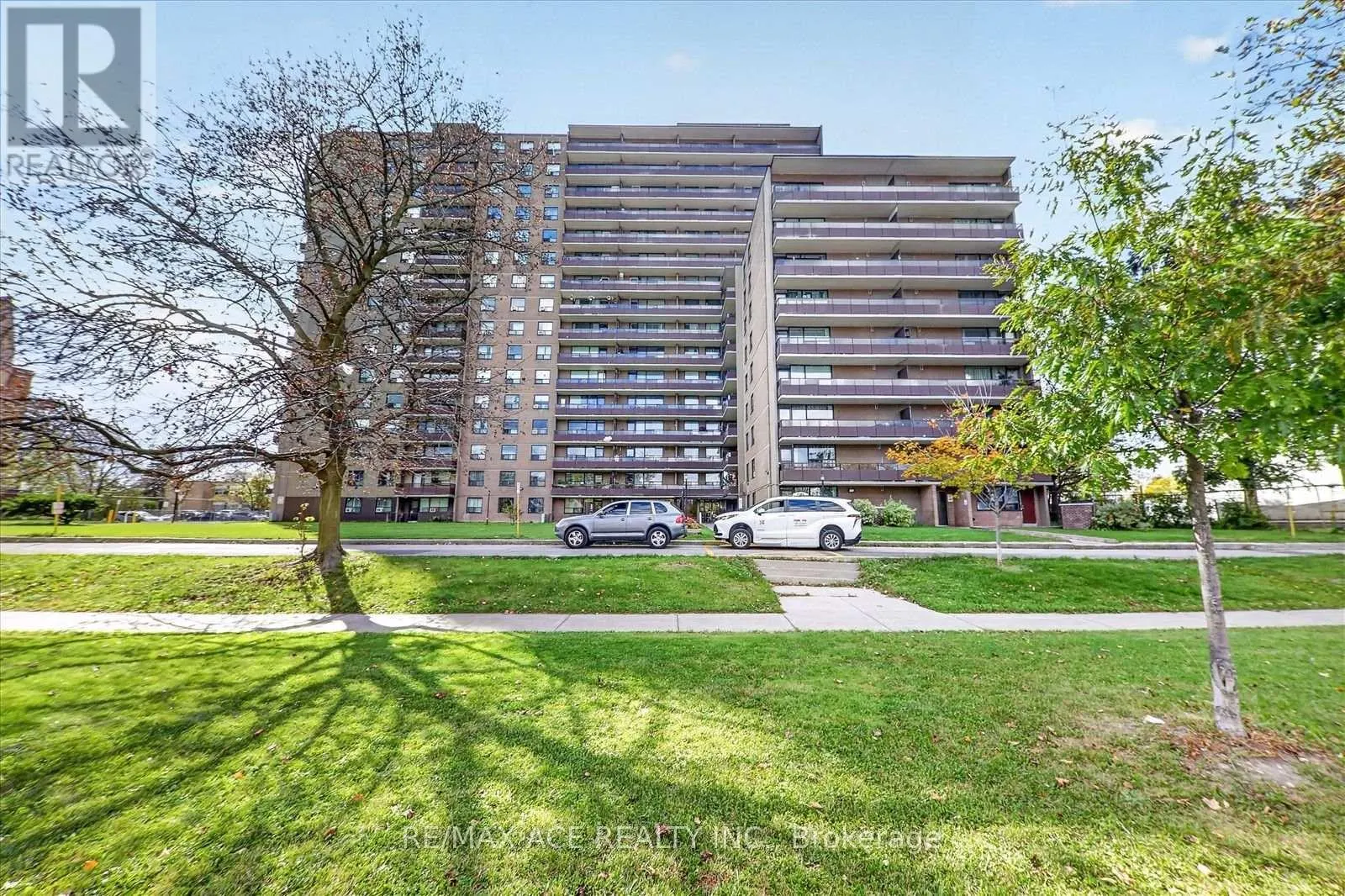 311 - 180 MARKHAM ROAD