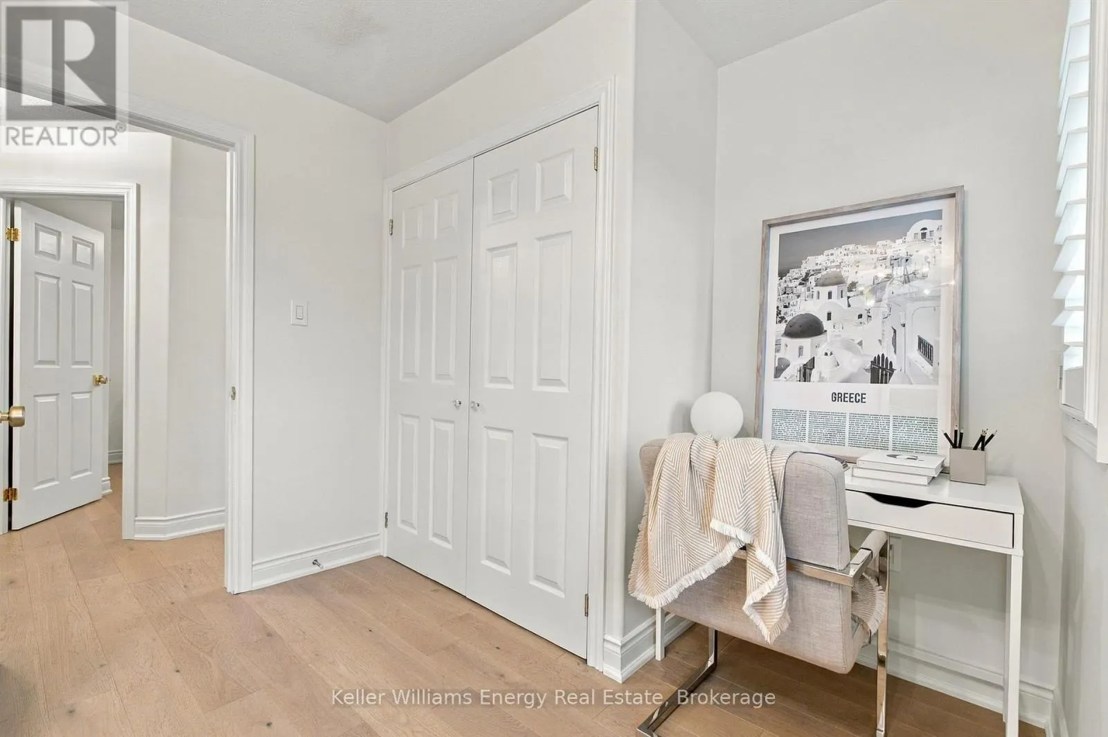 43 LUNNEY CRESCENT