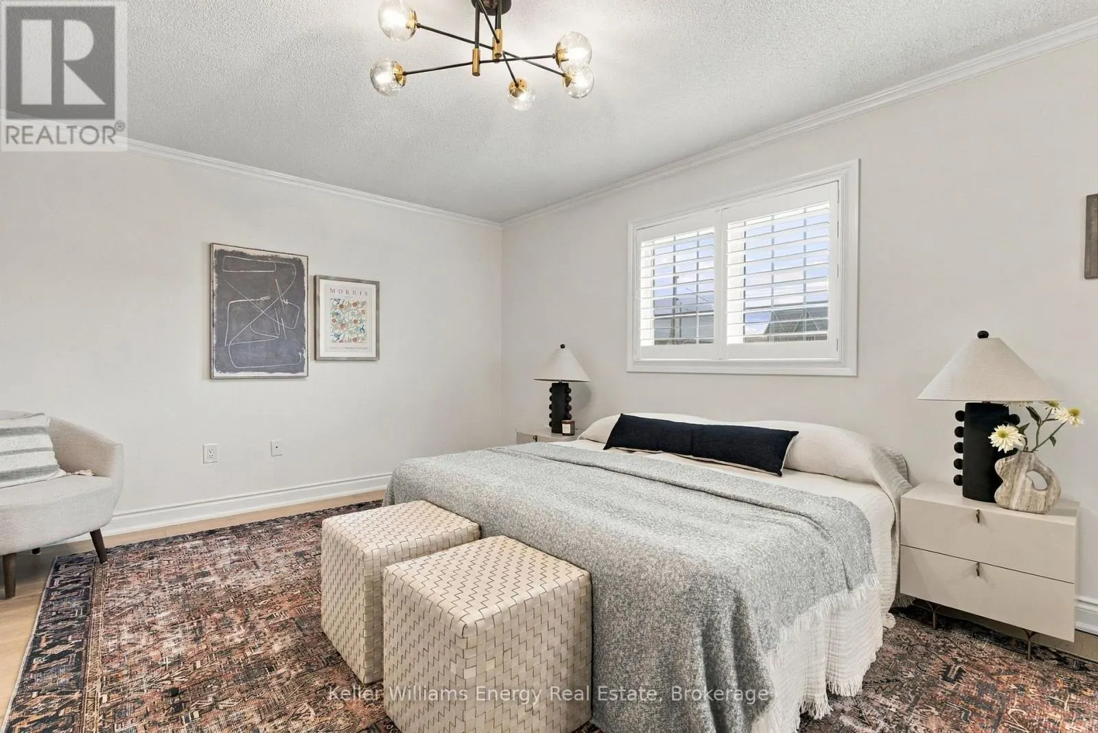 43 LUNNEY CRESCENT