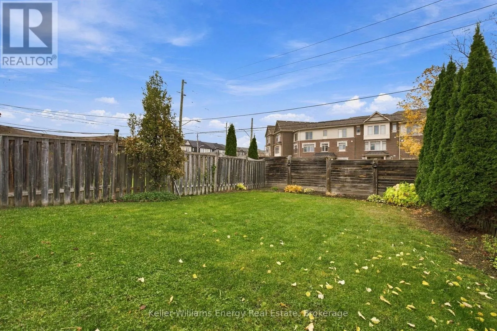43 LUNNEY CRESCENT