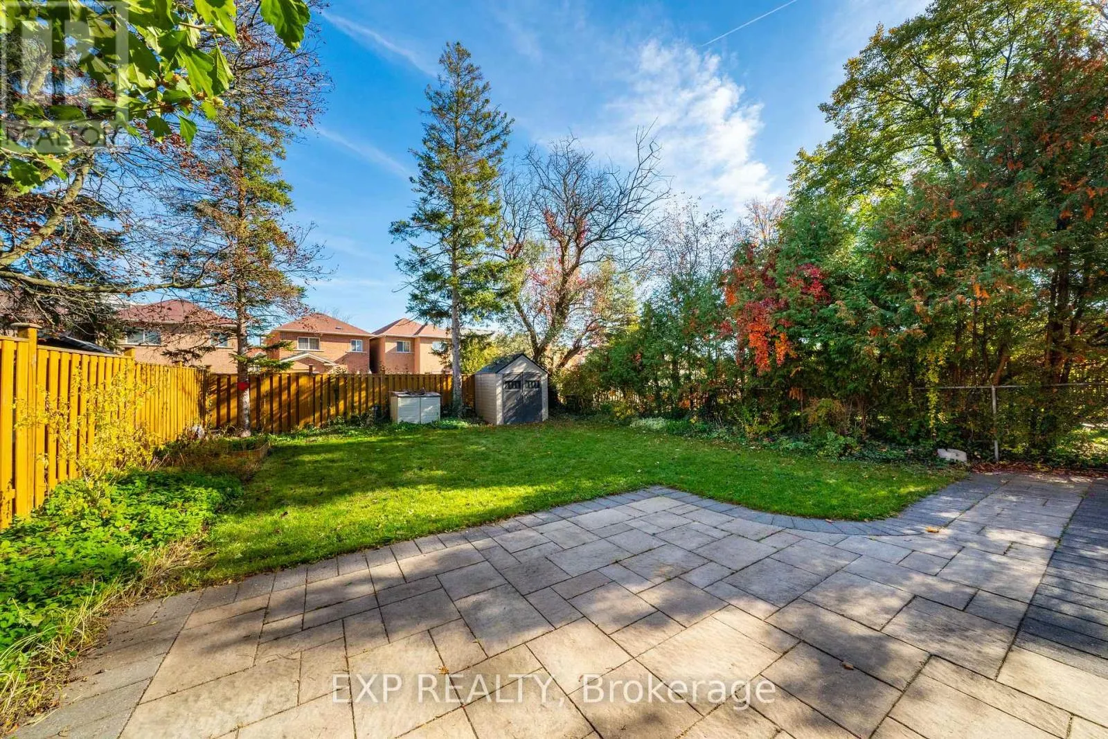74 LONGFORD CRESCENT