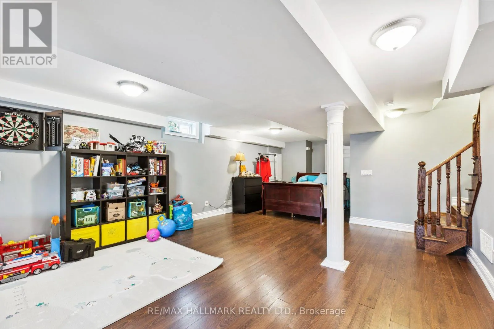 447 LONGWORTH AVENUE