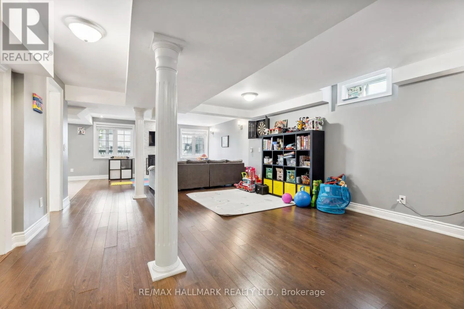 447 LONGWORTH AVENUE