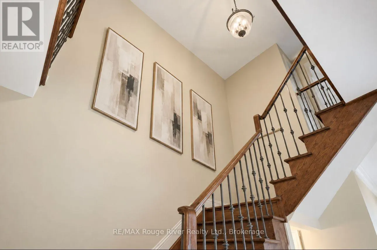 104 FENCEROW DRIVE