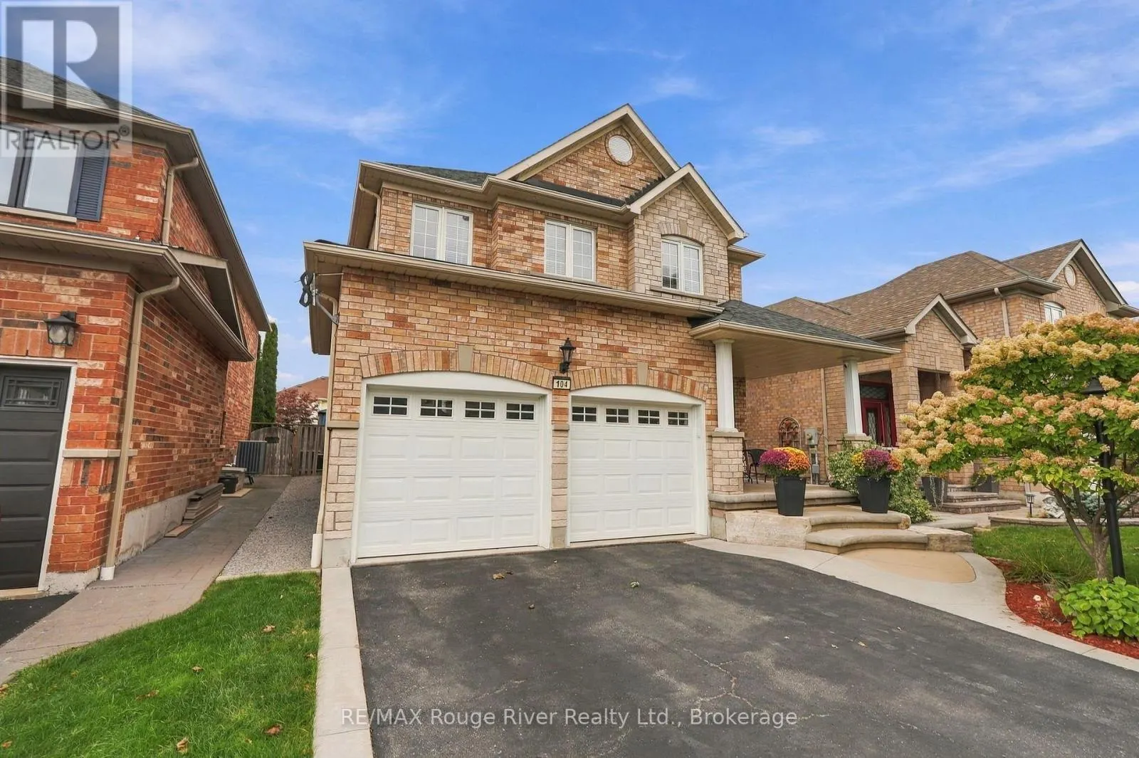 104 FENCEROW DRIVE
