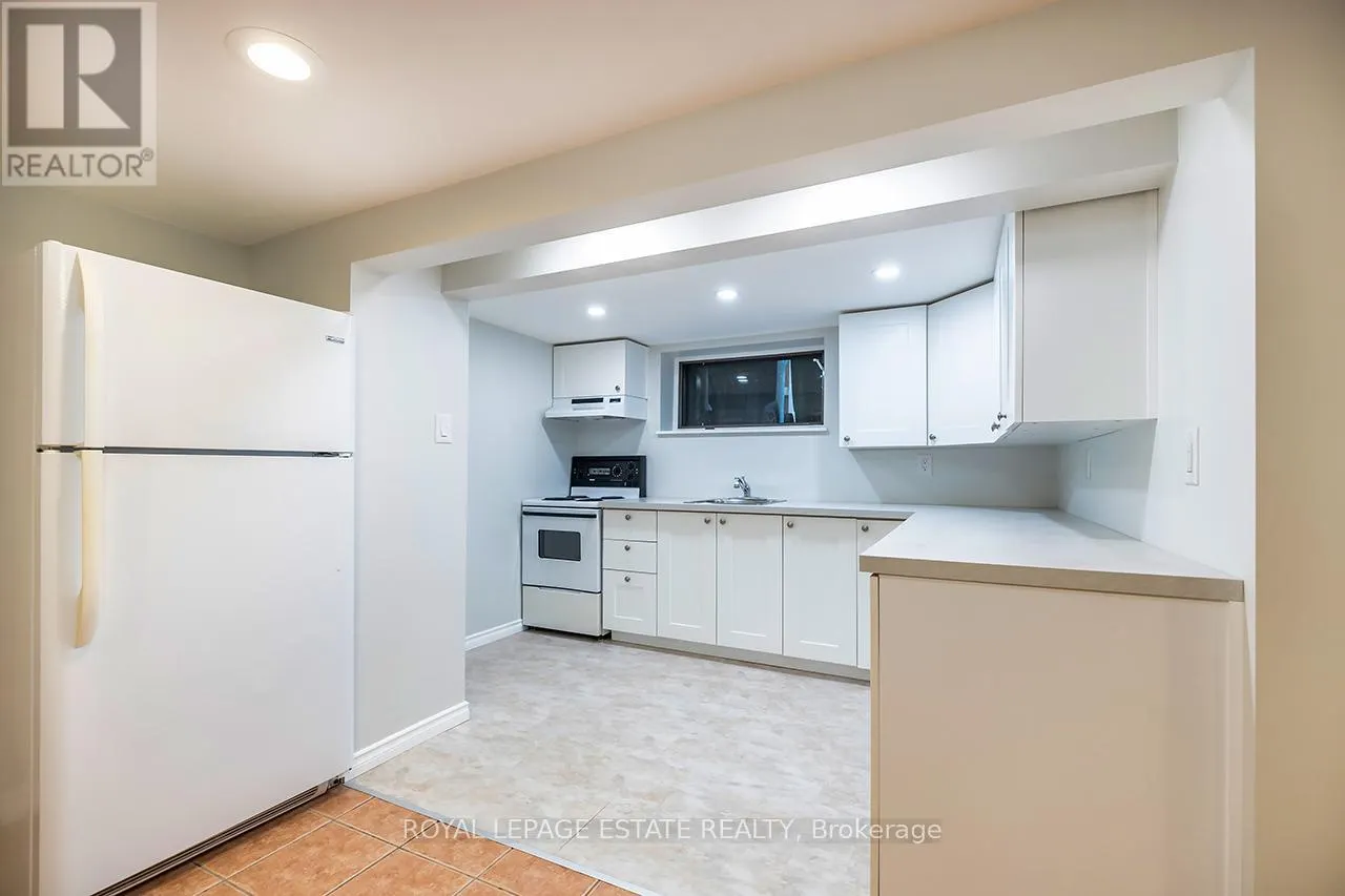 103 AYLESWORTH AVENUE