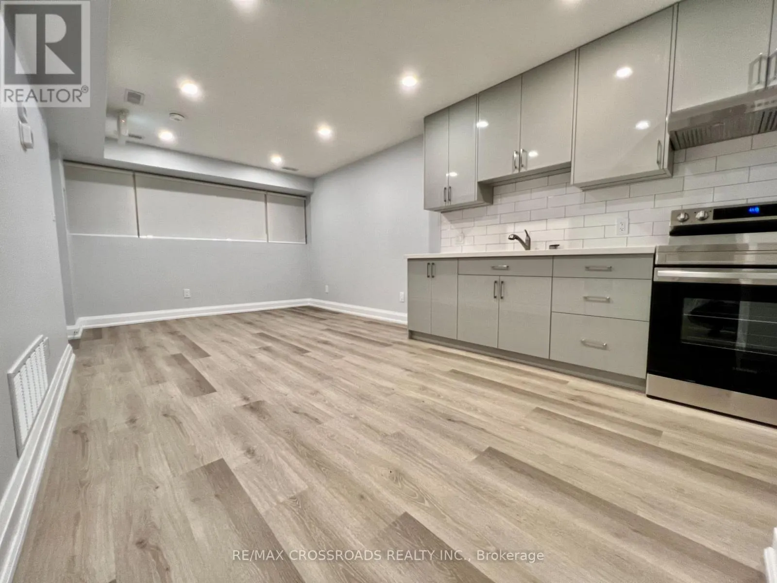 1 - 25 GLENSIDE AVENUE