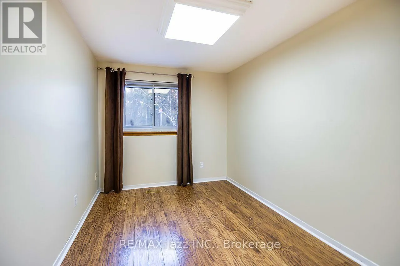 446 BREST COURT