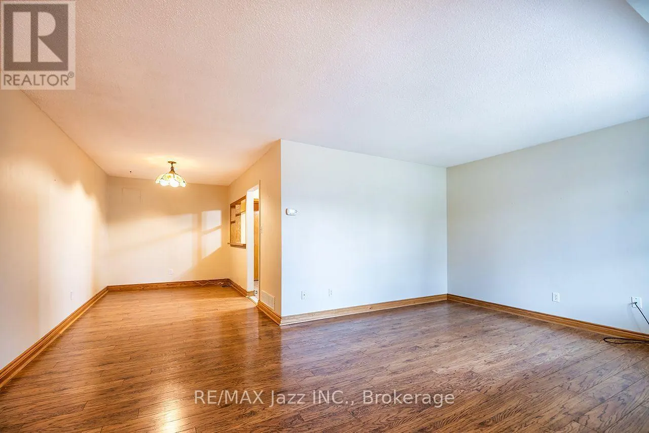 446 BREST COURT