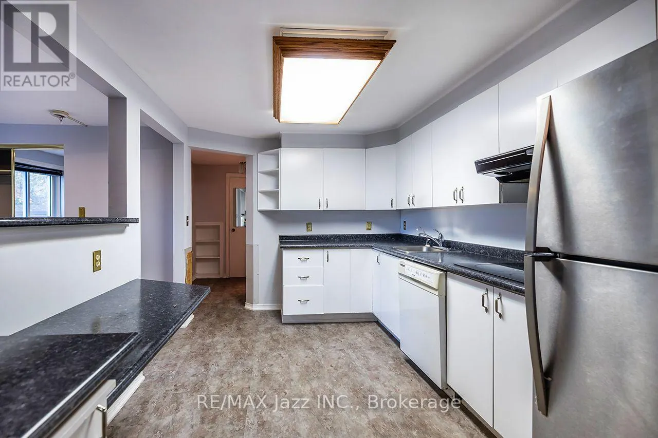 446 BREST COURT