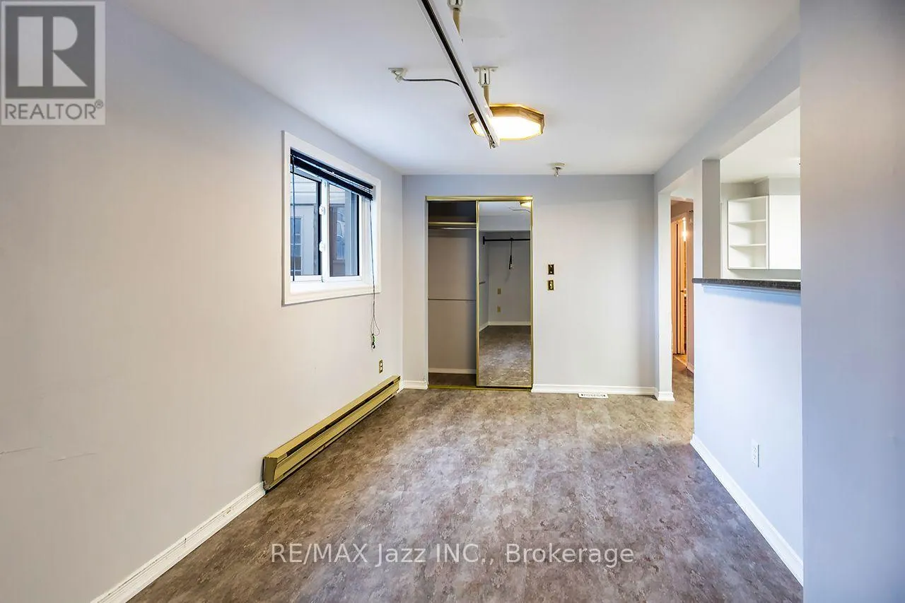 446 BREST COURT