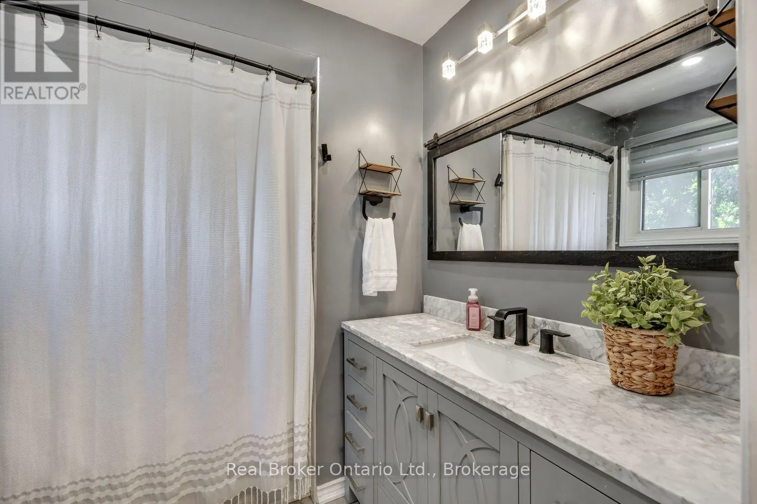 630 COGNAC CRESCENT
