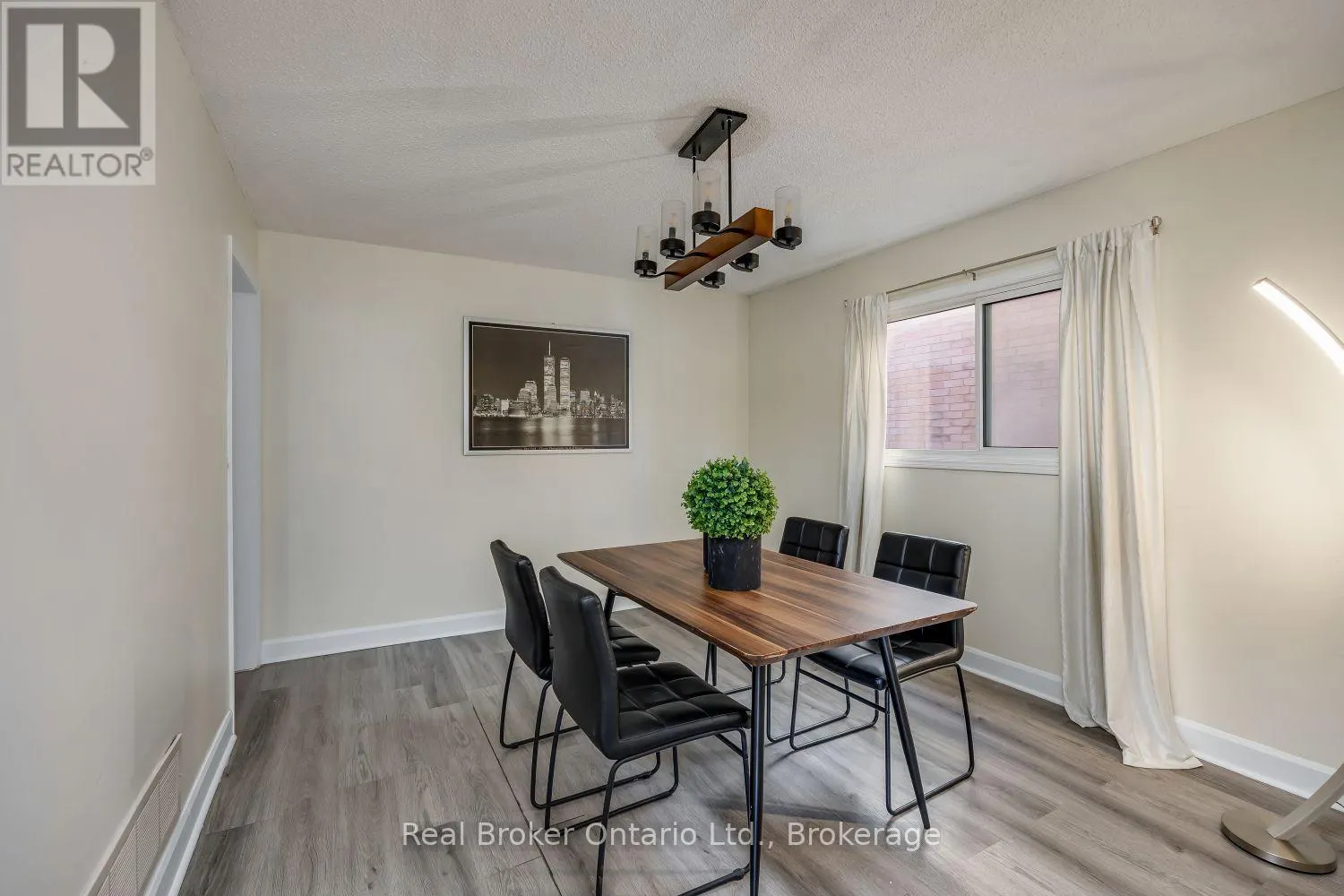 630 COGNAC CRESCENT