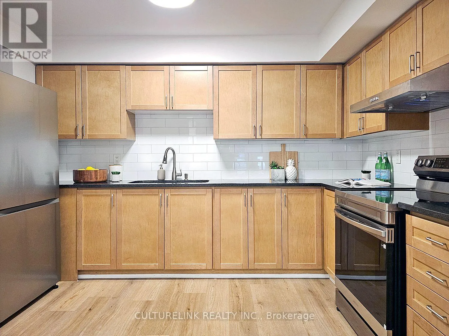 12 - 30 MENDELSSOHN STREET