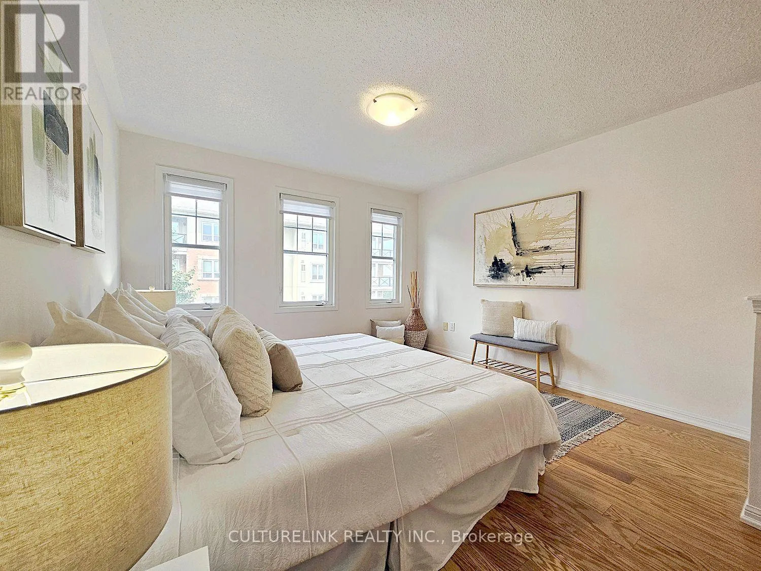 12 - 30 MENDELSSOHN STREET