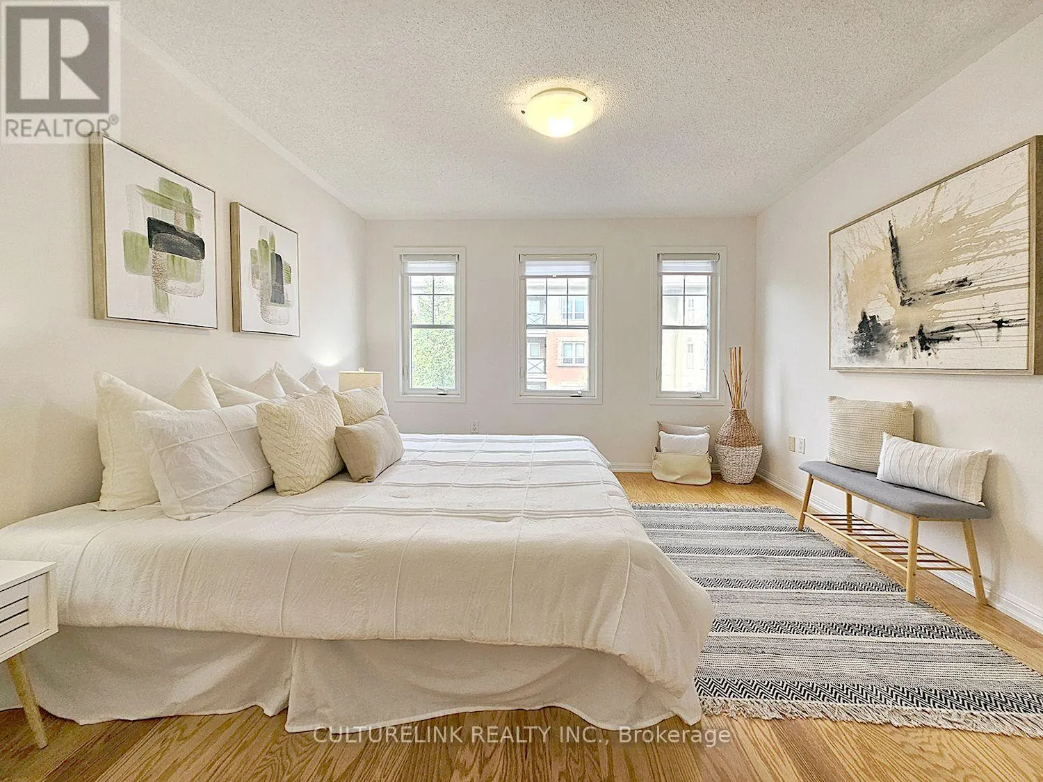 12 - 30 MENDELSSOHN STREET