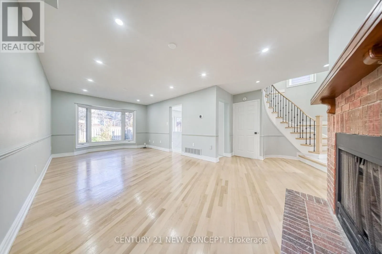1100 DUNBARTON ROAD