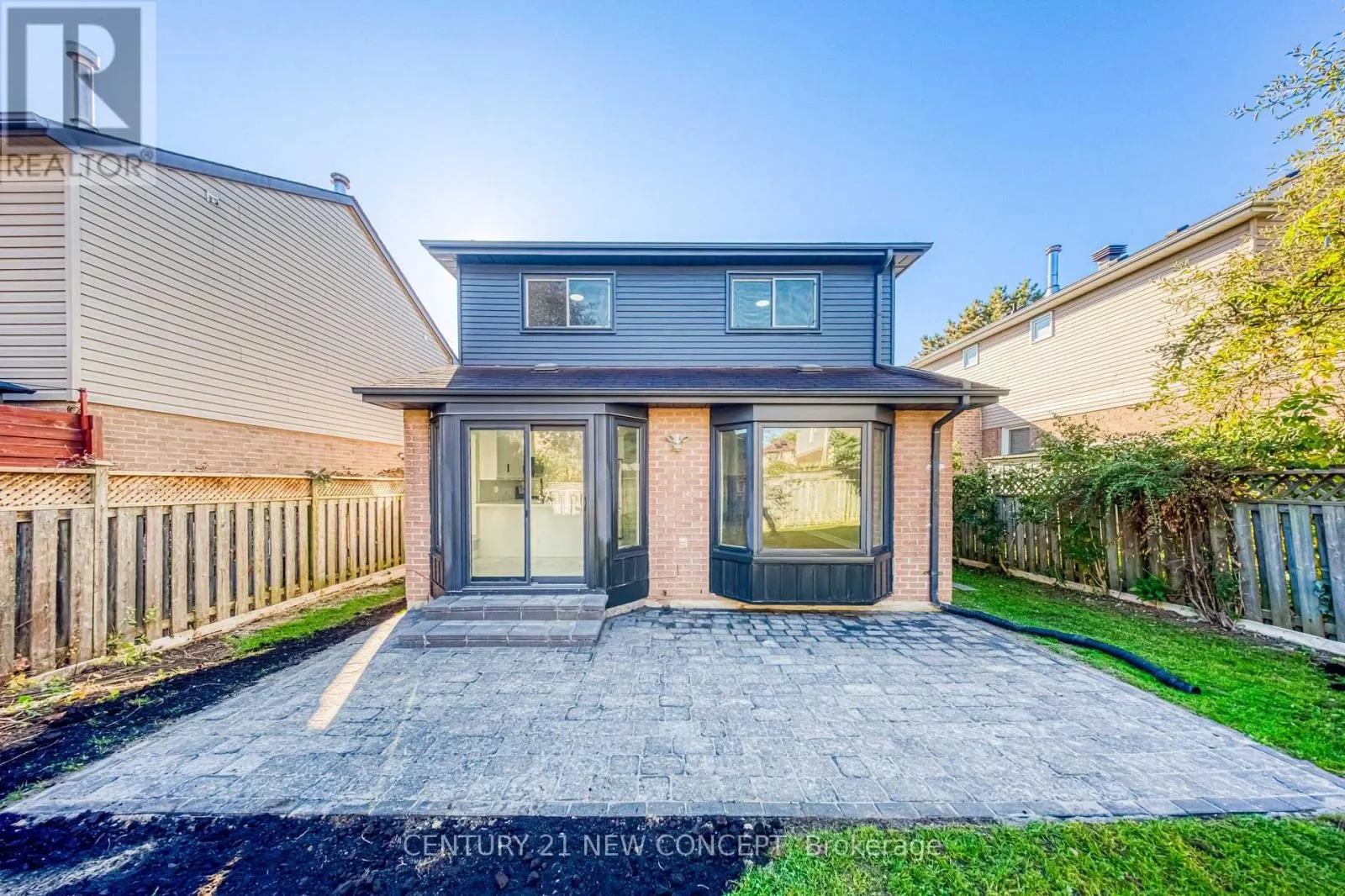 1100 DUNBARTON ROAD