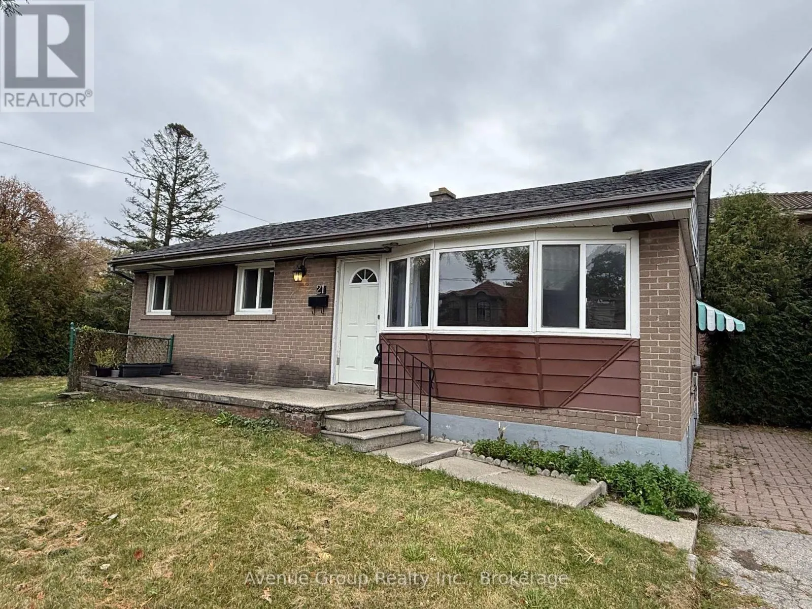 21 BELLBROOK ROAD