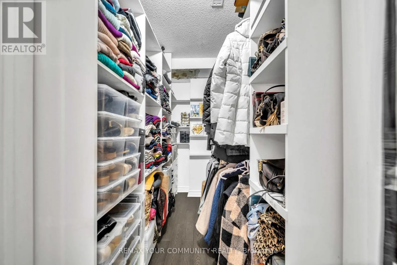 156 QUANTRELL TRAIL