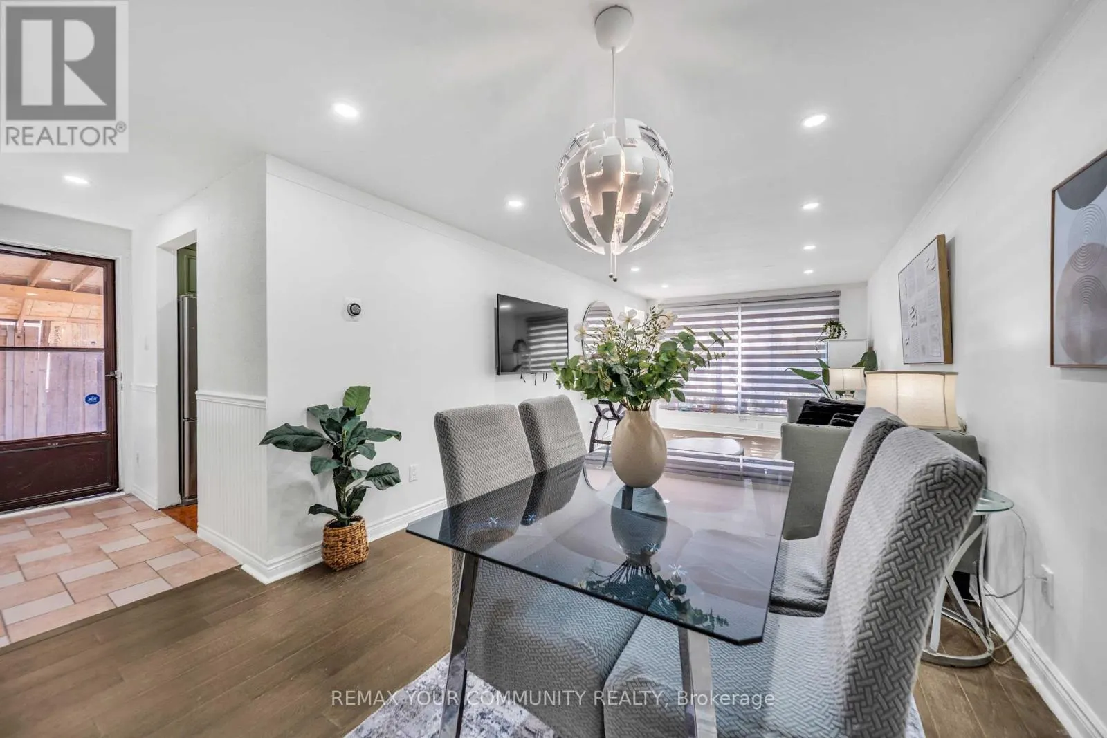 156 QUANTRELL TRAIL