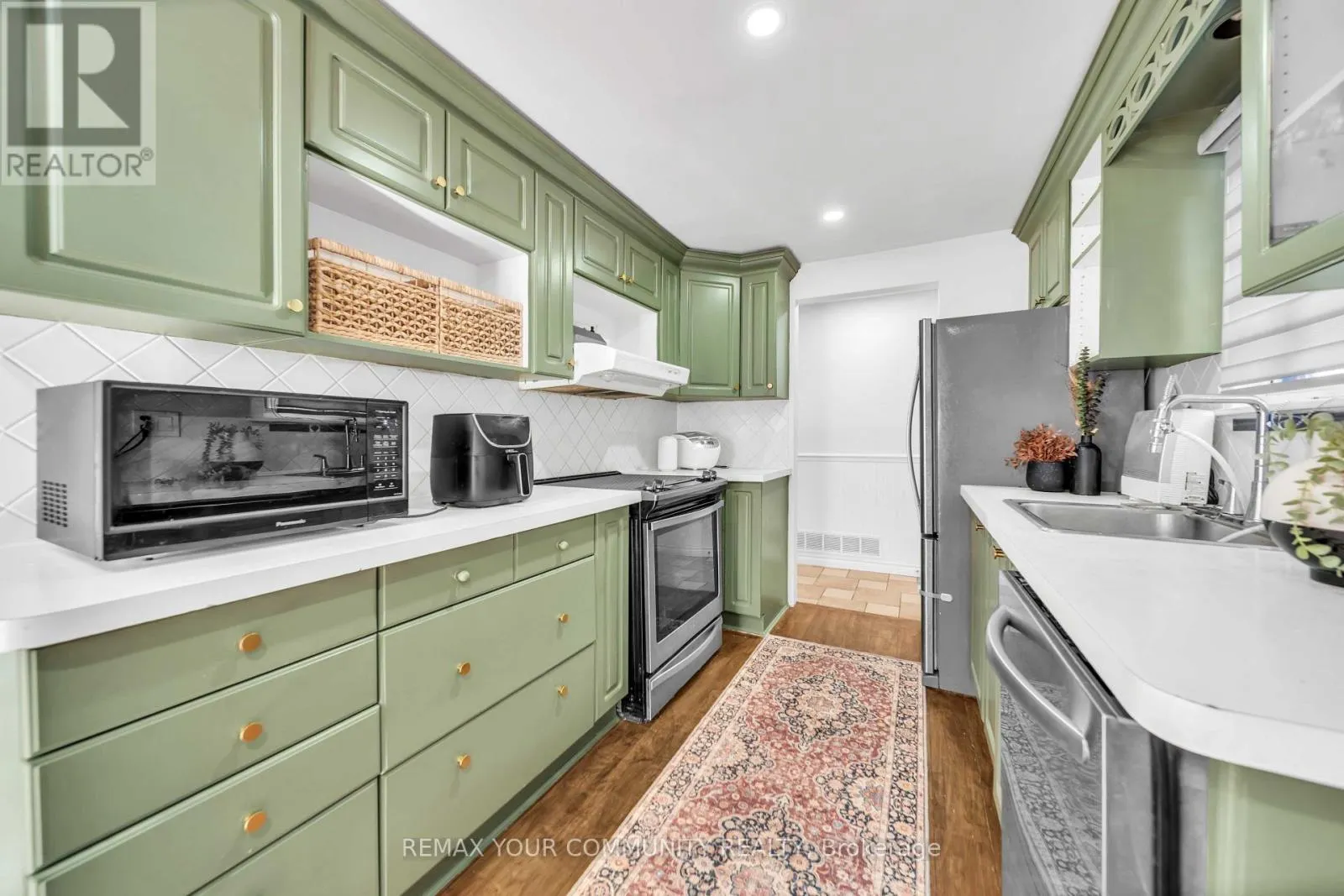 156 QUANTRELL TRAIL