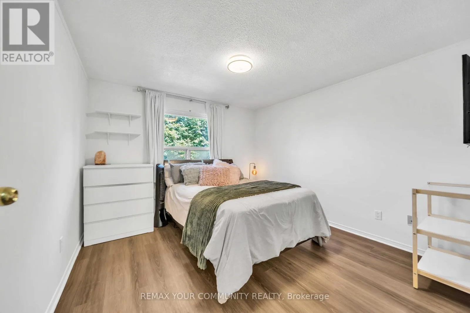 156 QUANTRELL TRAIL