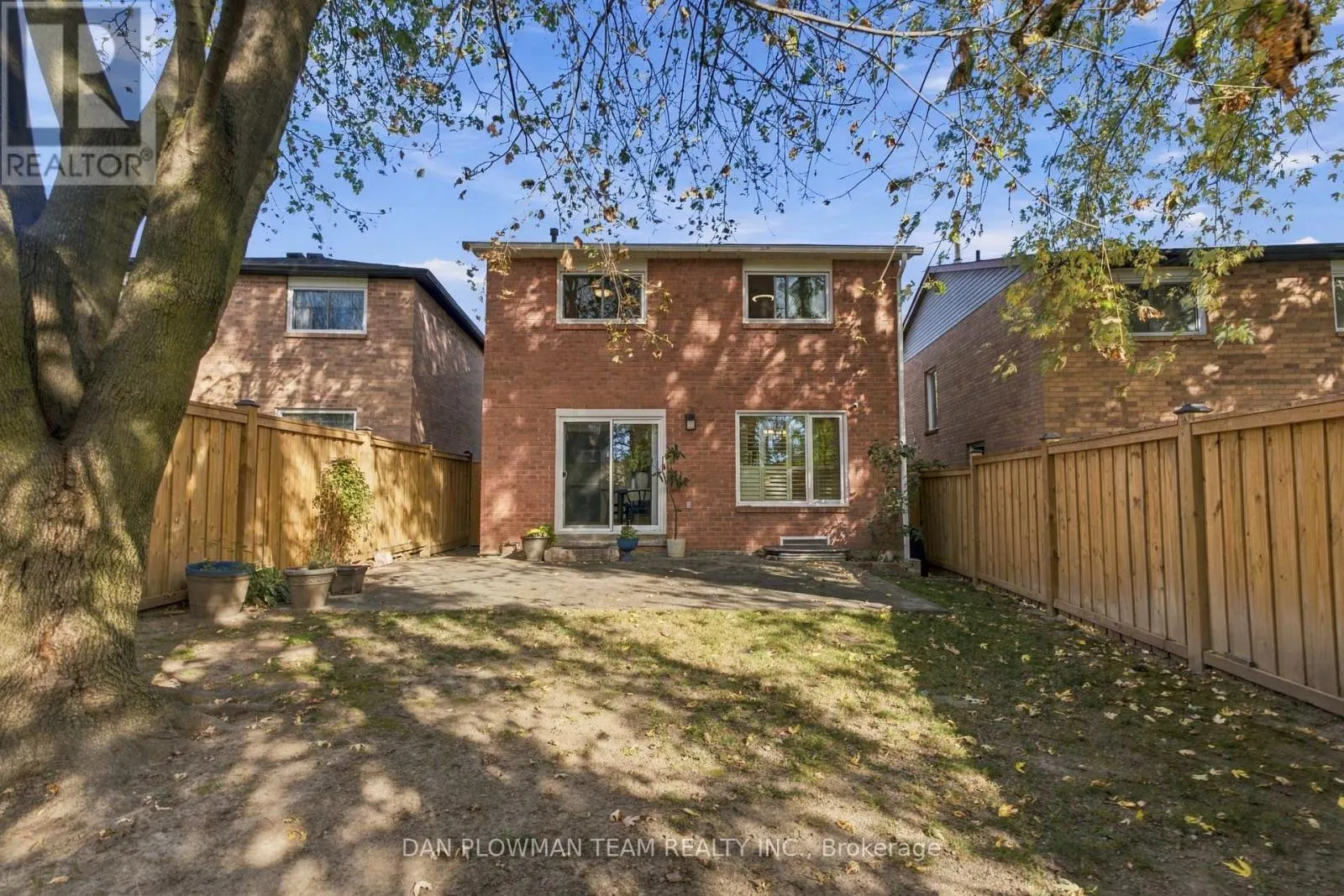 660 FOXWOOD TRAIL