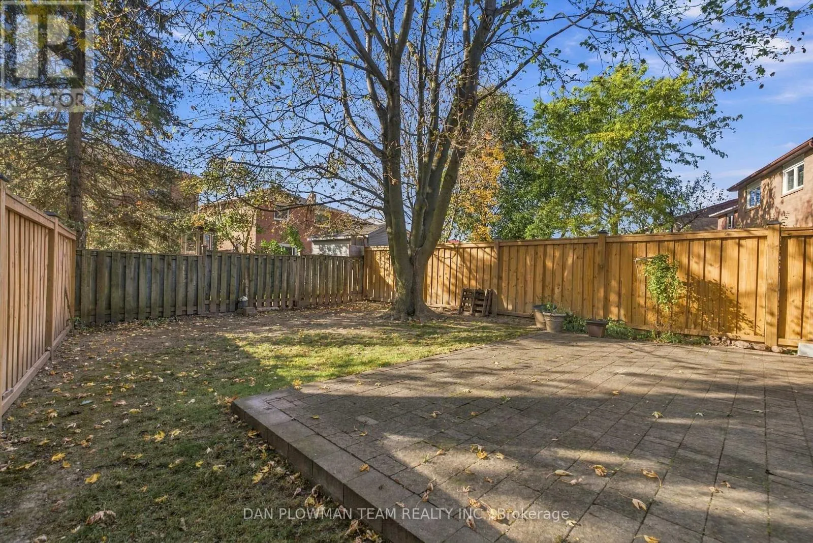 660 FOXWOOD TRAIL