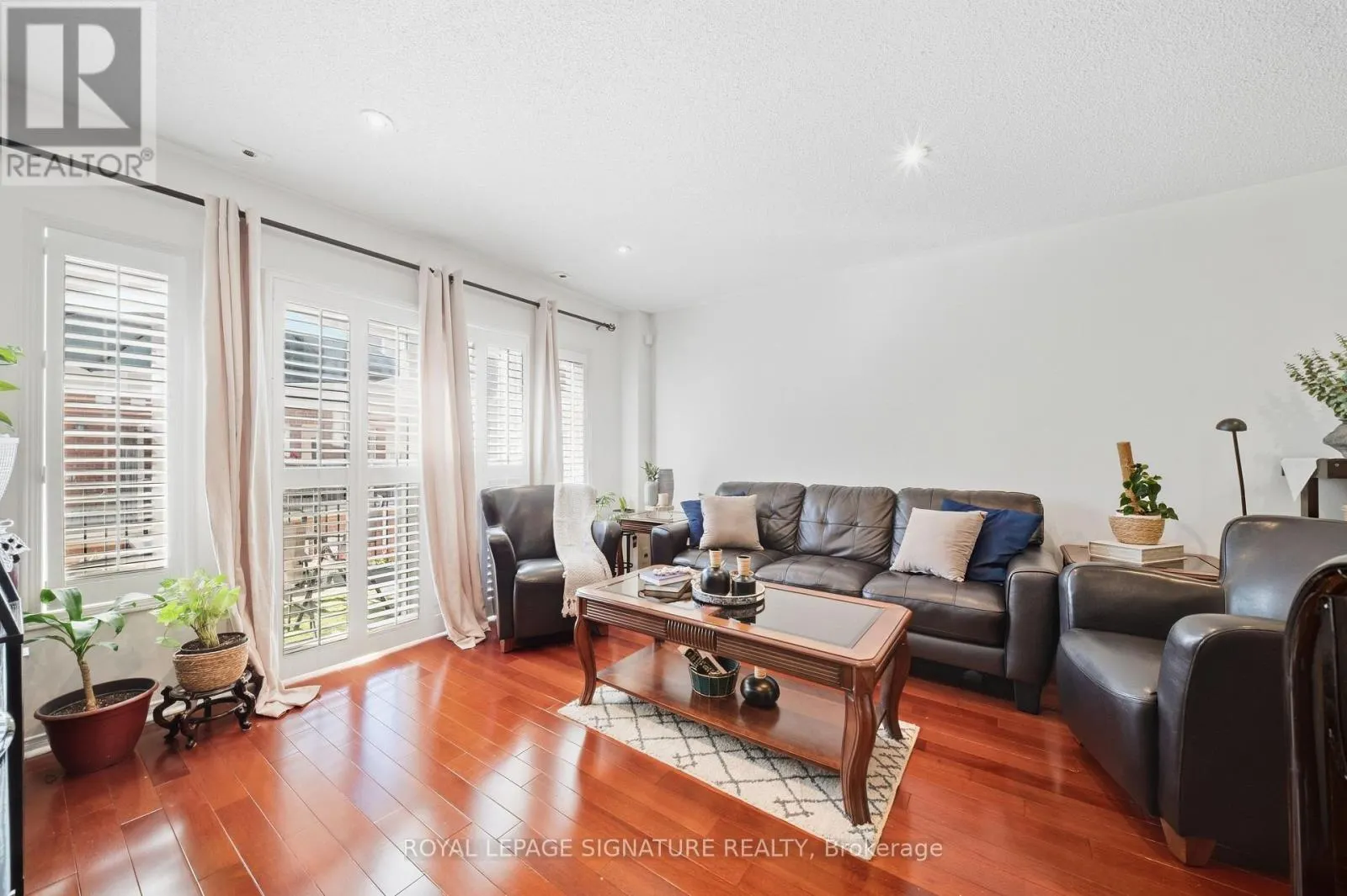 552 - 83 MONDEO DRIVE