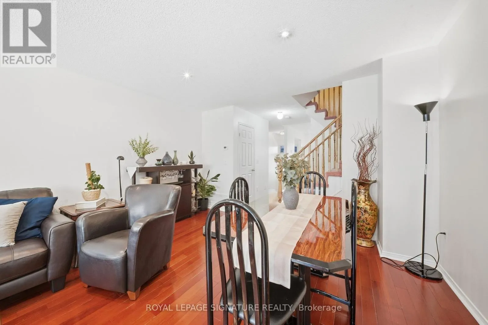 552 - 83 MONDEO DRIVE