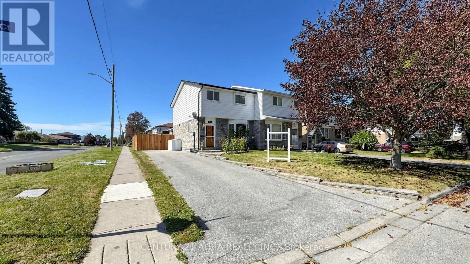 982 RENFREW COURT