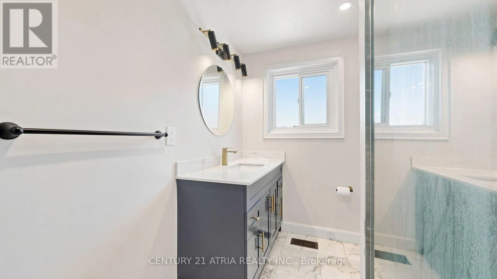 982 RENFREW COURT
