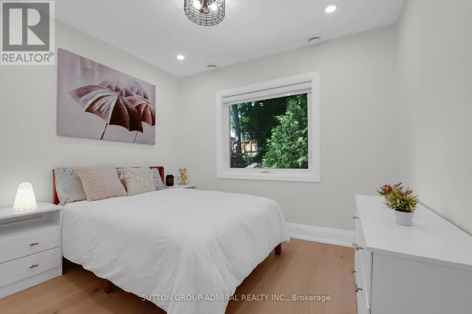 50 BEAUFORT ROAD