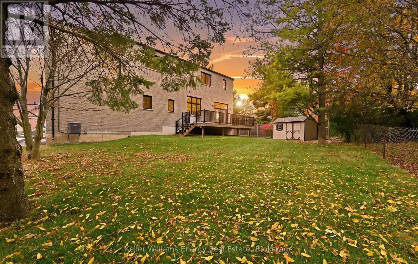 10 HEBER DOWN CRESCENT