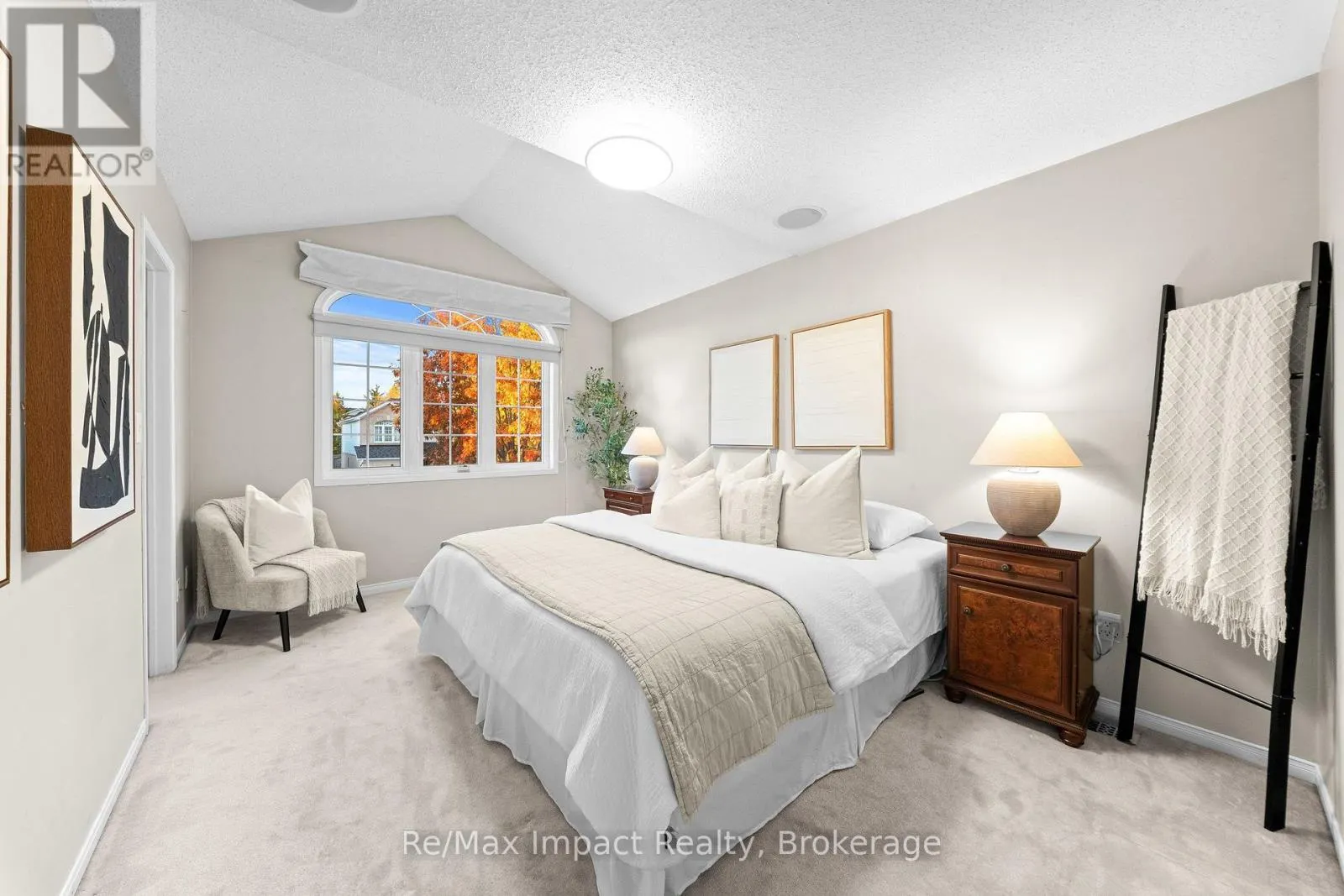 527 FALCONRIDGE DRIVE