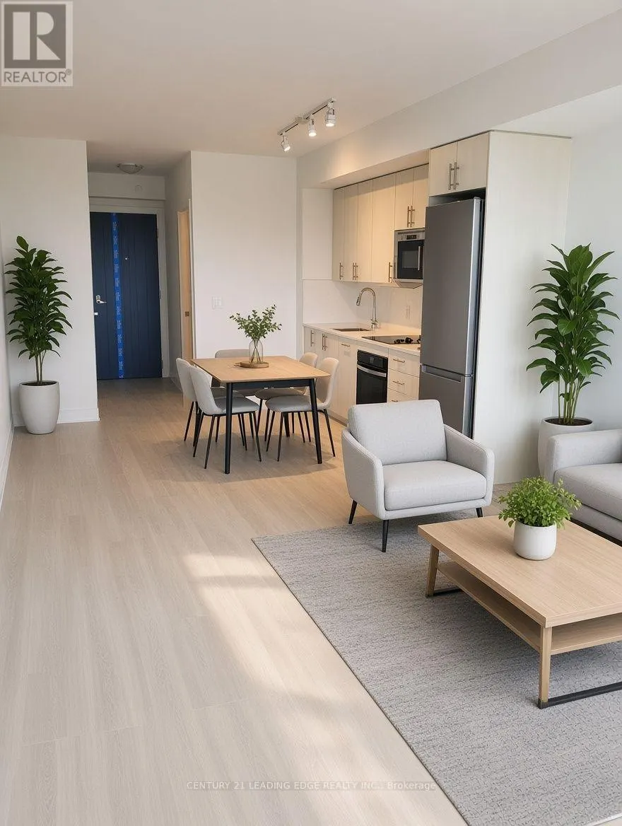 1236 - 2545 SIMCOE STREET