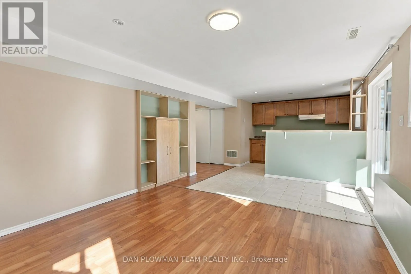 62 MOYNAHAN CRESCENT