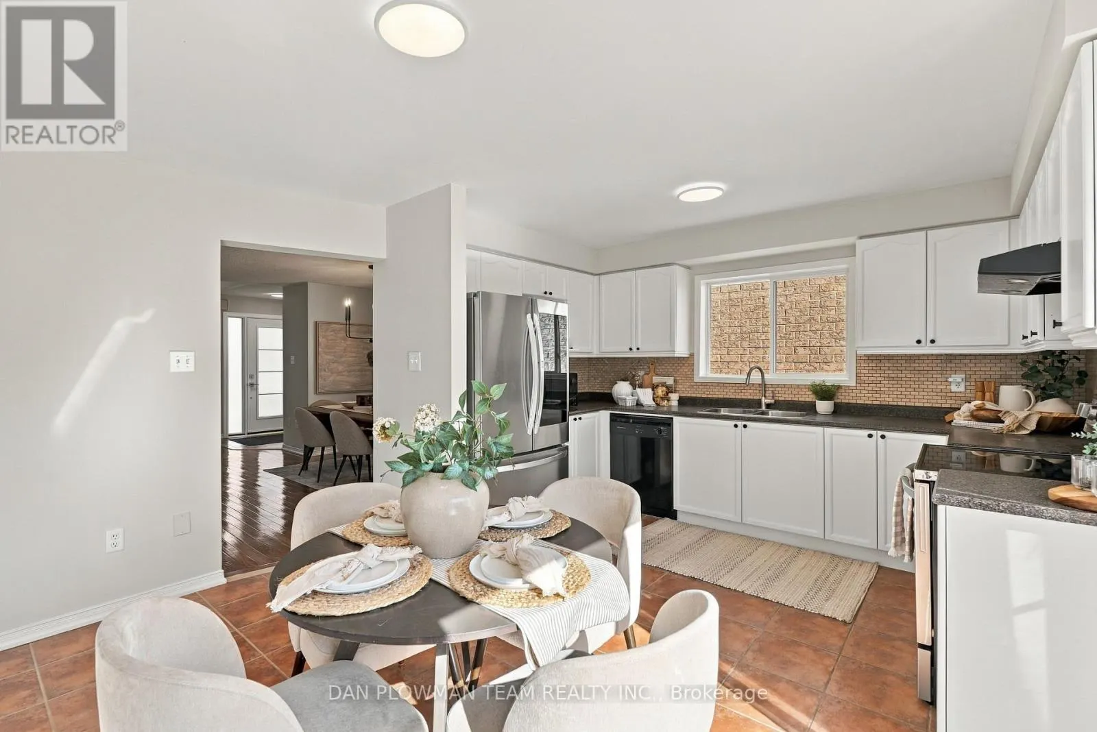 62 MOYNAHAN CRESCENT