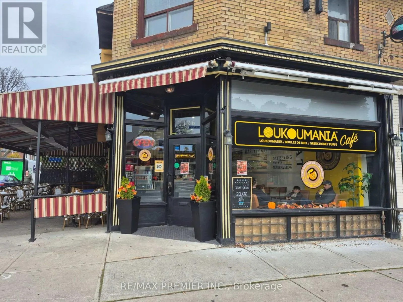 1426 DANFORTH AVENUE