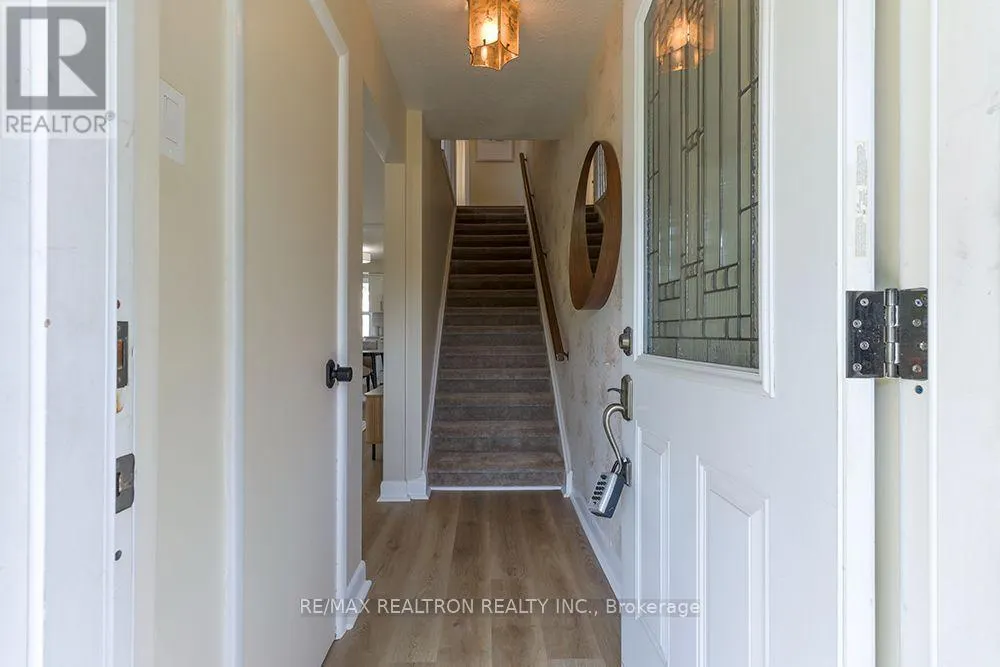 68 CHELWOOD ROAD