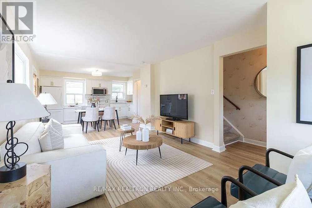 68 CHELWOOD ROAD