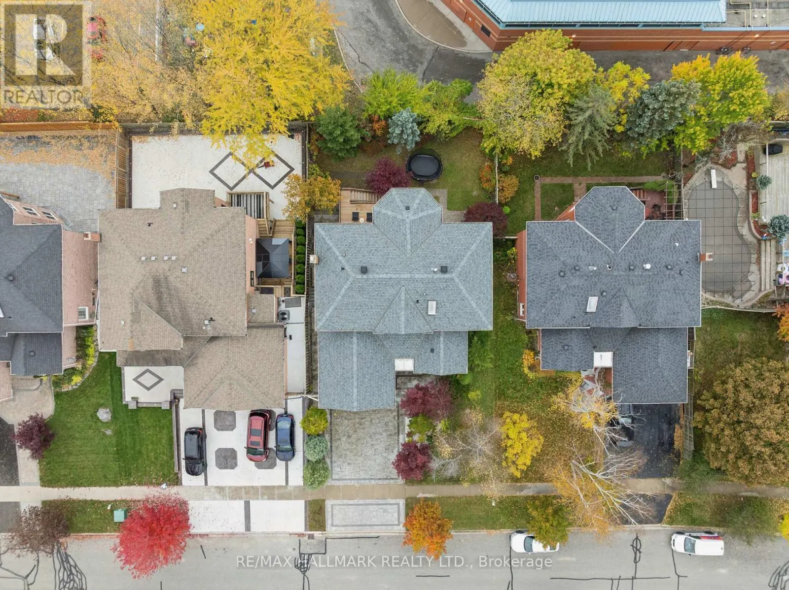 353 ROUGE HILL COURT